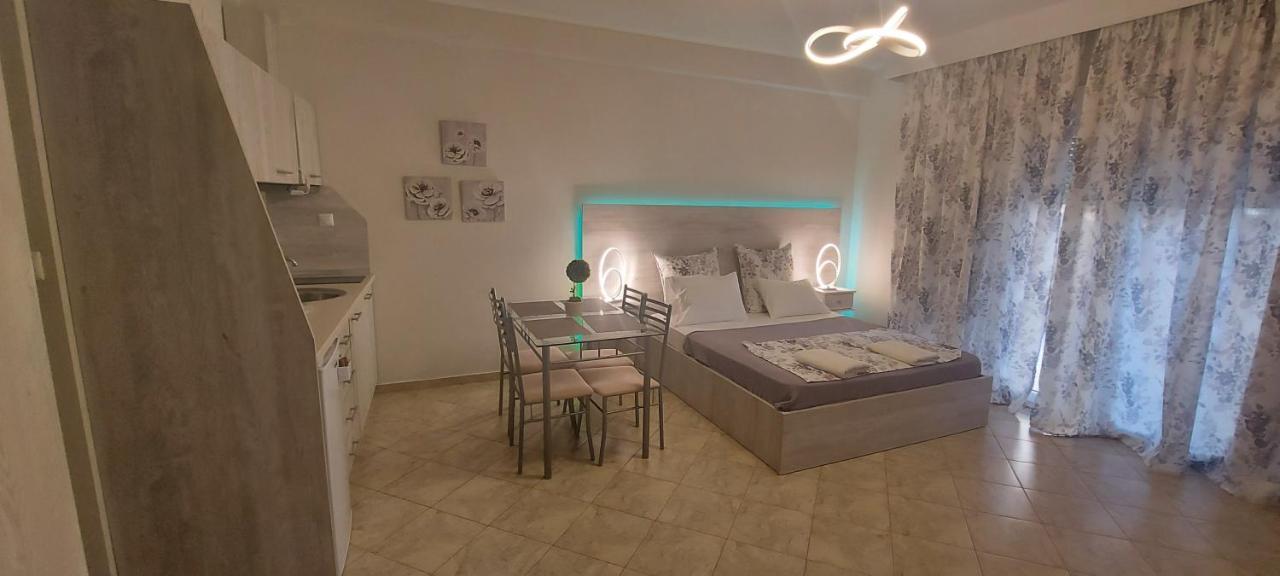 Appartamento Studio Garden Nea Kallikrateia Esterno foto