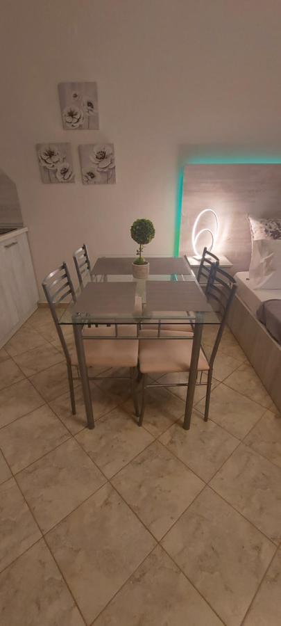 Appartamento Studio Garden Nea Kallikrateia Esterno foto