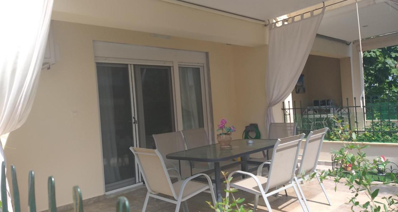 Appartamento Studio Garden Nea Kallikrateia Esterno foto